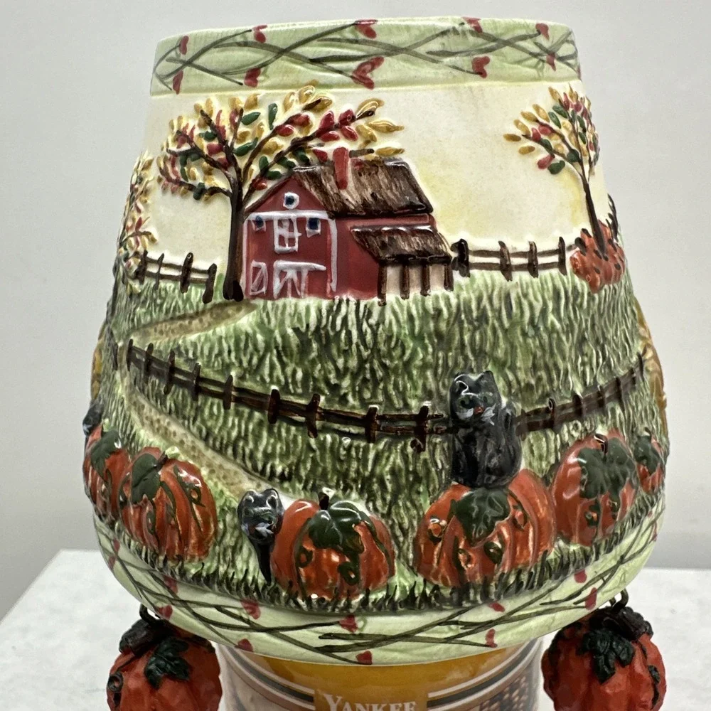 Yankee Candle Ceramic Shade Harvest 3.7 Black Band Autumn Pumpkin Charms Small